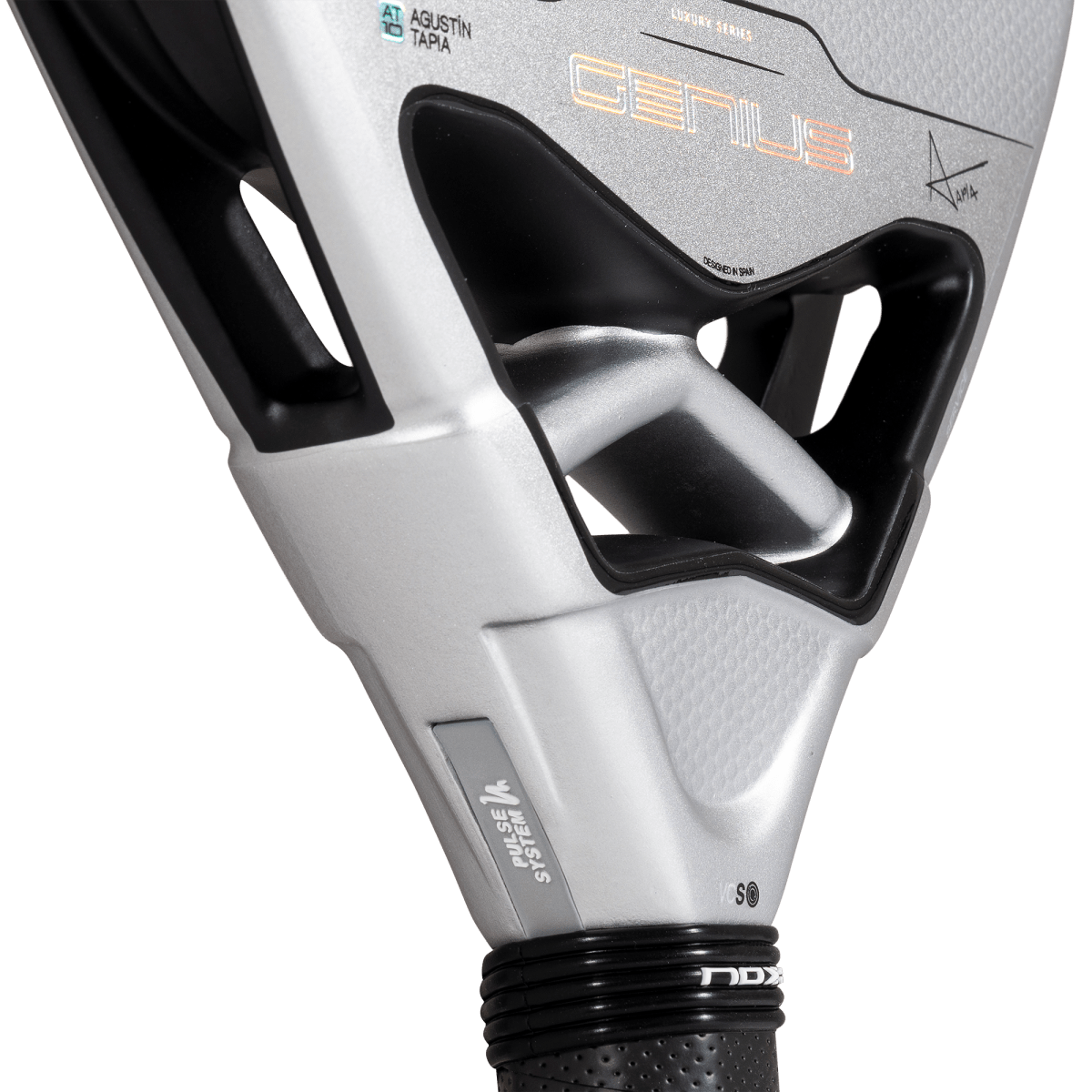 NOX AT10 Genius 12K Alum Xtrem 2027 padel racket