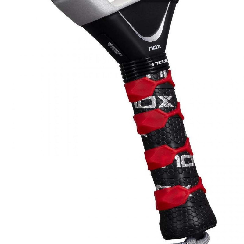 NOX NOX AT10 Genius Attack 18K Alum 2026 2026 padel racket